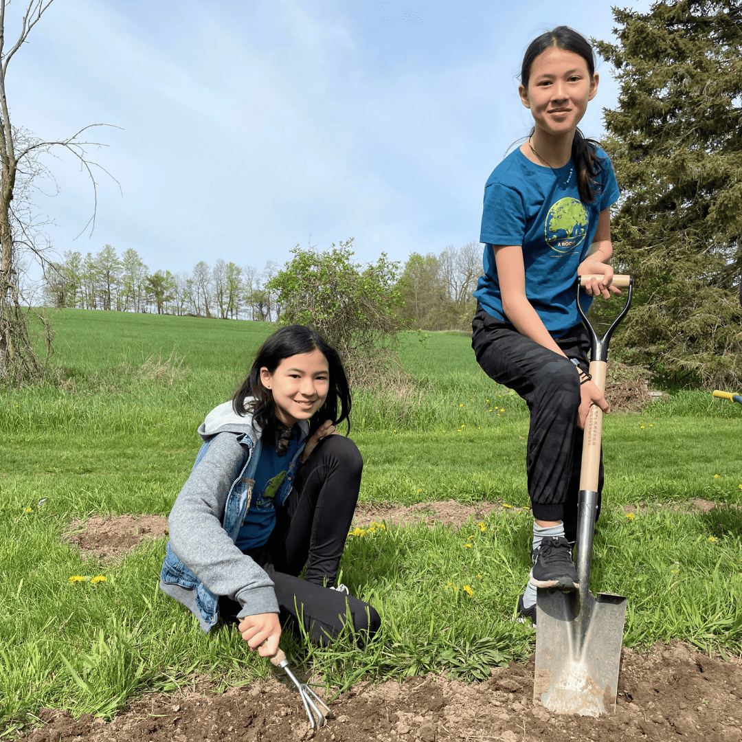 EarthKeepers Club members prepping the garden.